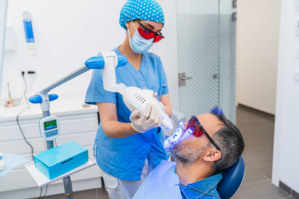 Best Weekend Emergency Dentist in Combes, TX
